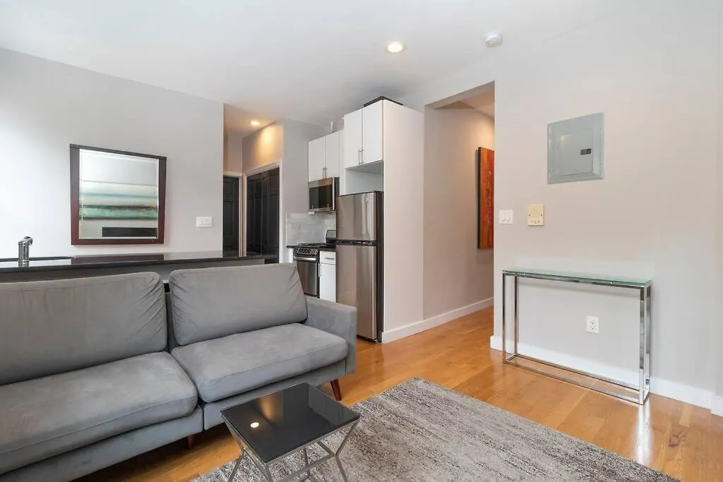 Renovated Lower East Side 2Br 1Ba Washer Dryer Apartment New York United States