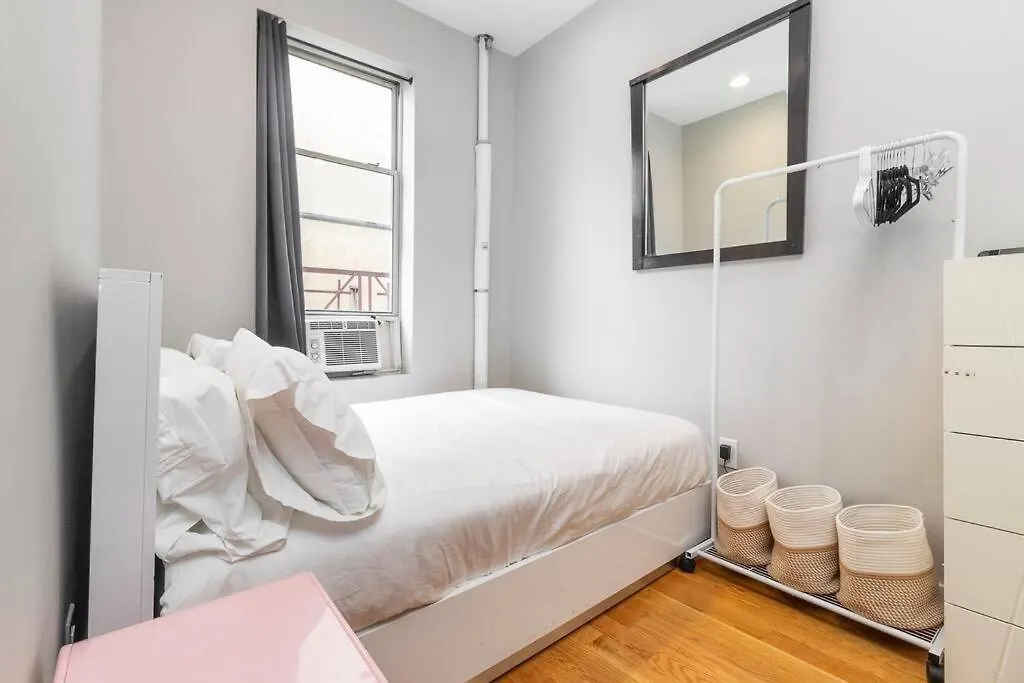 Renovated Lower East Side 2Br 1Ba Washer Dryer Apartment New York United States