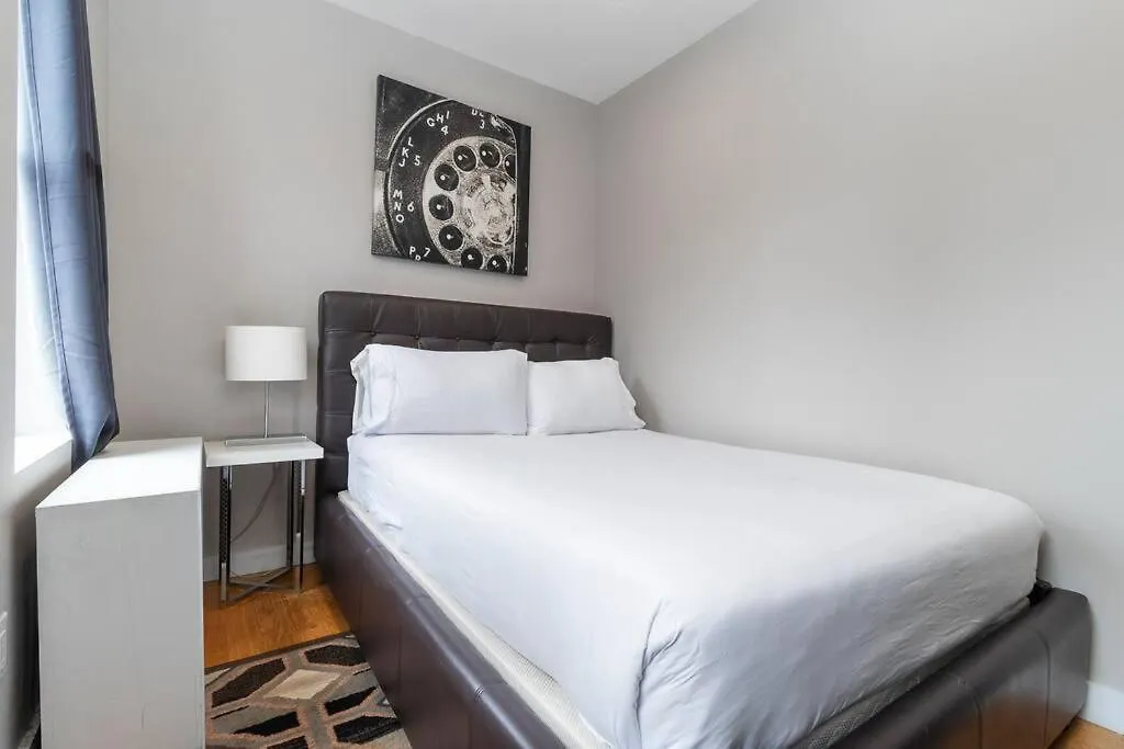 Renovated Lower East Side 2Br 1Ba Washer Dryer Apartment New York